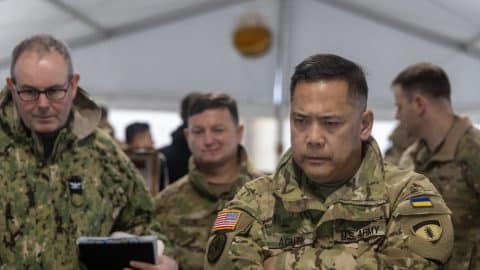 WVIX HK FBFC HM TIE VWXY jpg